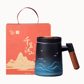 Керамическая кружка для чая Xiaomi Pinztea в подарочной упаковке (тёмно-синий)